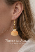 🐚 Flamme des Marées 🐚
Boucles d’oreilles coquillage & ambre